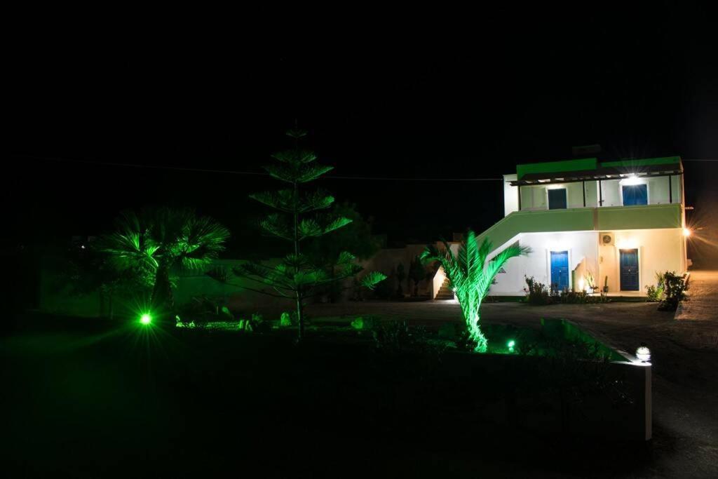 Onar Studios Milos Junior Adamantas  Bagian luar foto